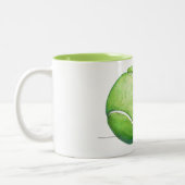 Im Beauful Im Good Tennis Ball Tweekleurige Koffiemok (Links)