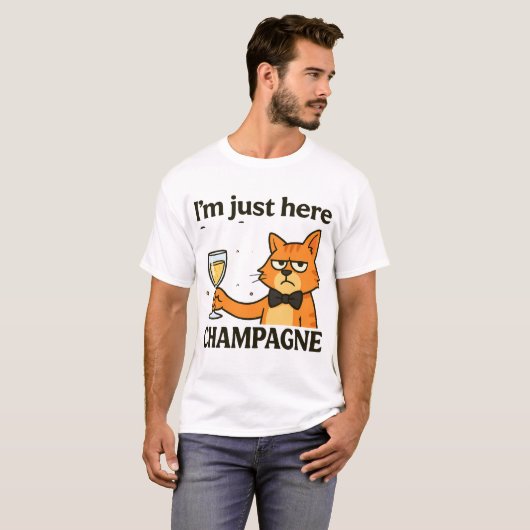 I'm Just Here for the Champagne – Grumpy Party Cat T-shirt (Voorkant volledig)