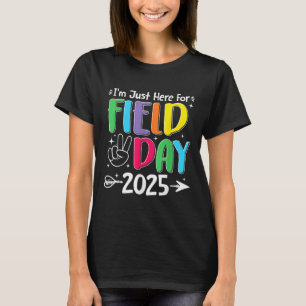 IM Just Here voor Field Day 2025 voor docent Kinde T-shirt