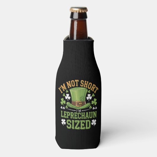 I'm Not Short I'm Leprechaun Size beroemd gemaakt  Flesjeskoeler (Fles Voorkant)