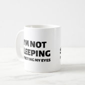 I'm not sleeping I'm resting my eyes Koffiemok (Voorkant links)