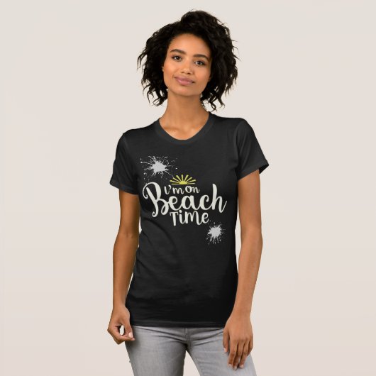 I'm On Beach Time – Minimal Women's Summer Tee T-shirt (Voorkant volledig)