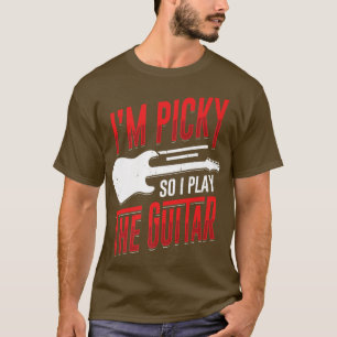Im Picky dus ik speel het gitaarontwerp voor een G T-shirt
