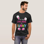 I'm the cool mom bunny funny Easter Bunny T-shirt (Voorkant volledig)