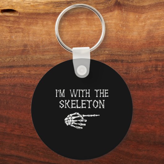 I'm With Skeleton Funny Couples Matching Halloween Sleutelhanger (Voorkant)