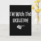 I'm With Skeleton Halloween Costume Funny Couples Kaart (Gele Bloem)