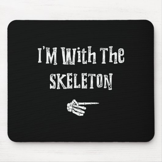 I'm With Skeleton Halloween Costume Funny Couples Muismat (Voorkant)