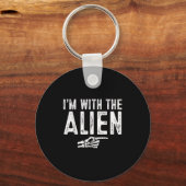 I'm With The Alien Easy Costume Halloween Couples Sleutelhanger (Voorkant)