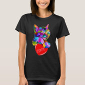 Image of kitten holding heart. t-shirt (Voorkant)