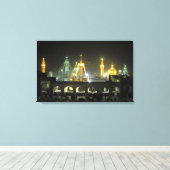 Imam Reza-heiligdomcomplex 's nachts, Mashhad, Canvas Afdruk (Insitu (Houten vloer))