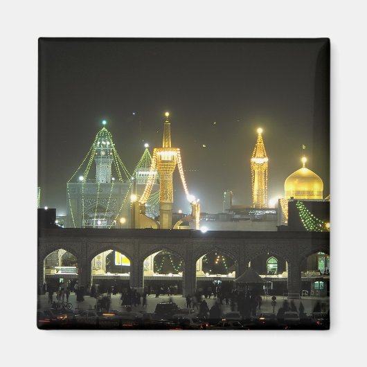 Imam Reza-heiligdomcomplex 's nachts, Mashhad, Magneet (Voorkant)