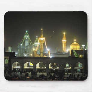 Imam Reza Shrine Complex 's nachts in Mashhad Muismat