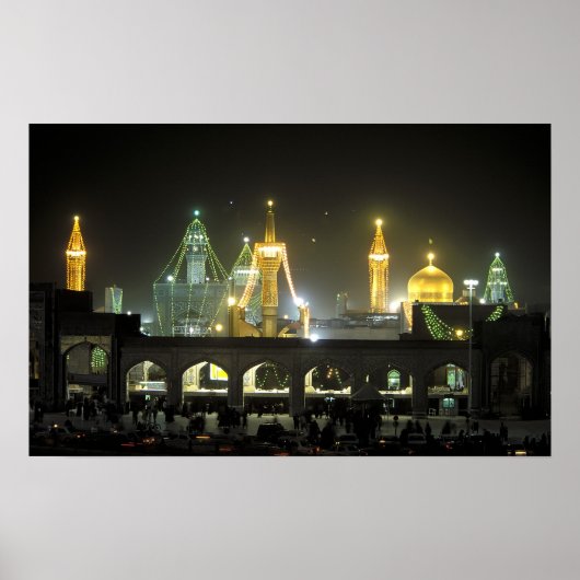 Imam Reza Shrine Complex 's nachts in Mashhad Poster (Voorkant)