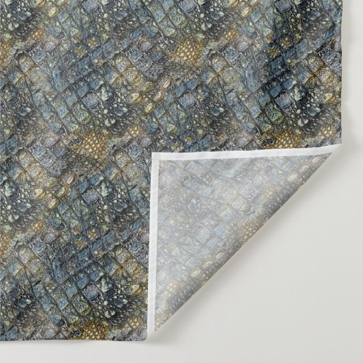 Imitation crocodile skin. Animal print. Wandkleed (Detail)