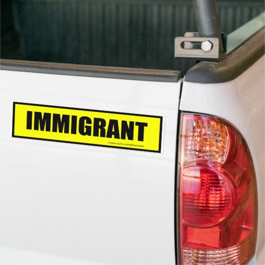 IMMIGRANT-bumpersticker - GEEL Bumpersticker (Op Truck)