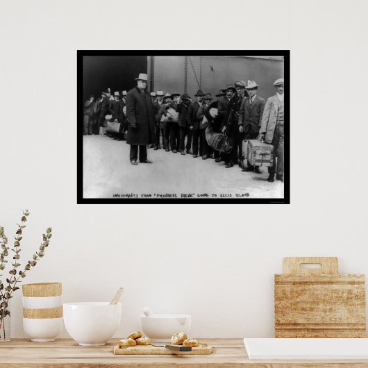 Immigranten die naar Ellis Island 1911 gaan Poster (Keuken)