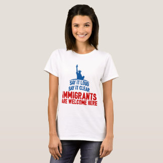 Immigranten verwelkomen de fundamentele T-Shirt va