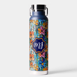 Impasto-stijl bloemen in een kleurrijke monogram waterfles