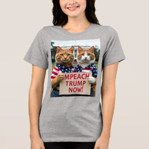 Impeach Trump Nu Twee Katten Tri-Blend T-shirt