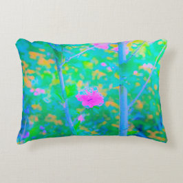 Impressionistisch blauw landschap met roze ventila accent kussen