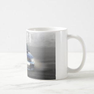 Impreza Coupe die zijwaarts Mok gaat