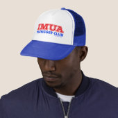 IMUA-Logo uit 1970 Trucker Pet (In situ)