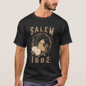 In 1692 werd een Shirt van de heksenprocessen van  (Voorkant)