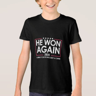 In 2024 won hij opnieuw de Trump Inaguration 2025 Tri-Blend Shirt