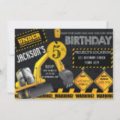 In aanbouw graafmachine zwart geel verjaardag kaart (Voorkant)