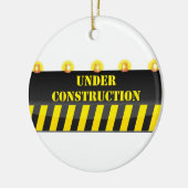 In aanbouw keramisch ornament (Links)