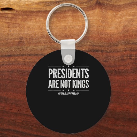 In America Presidents Are Not Kings Retro Classic Sleutelhanger (Voorkant)