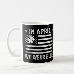In april Draag we Blauwe Amerikaanse vlag Puzzle Koffiemok