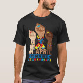 In april Draag we een maand waarin we blauw autism T-shirt (Voorkant)