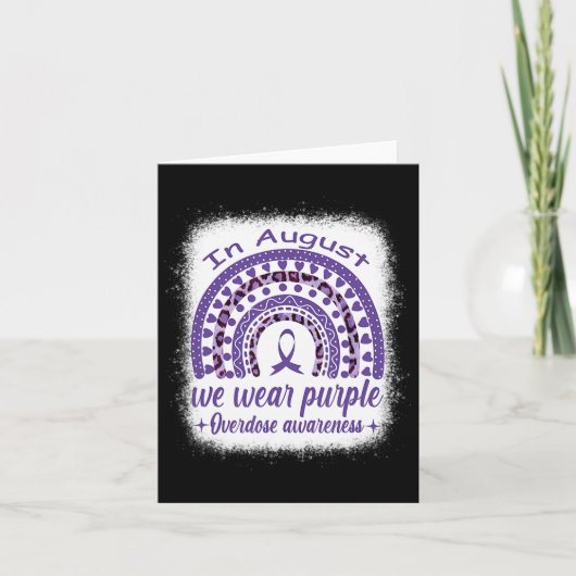 In augustus Draag we Paarse regenboogoverdoseringe Kaart (Voorkant)