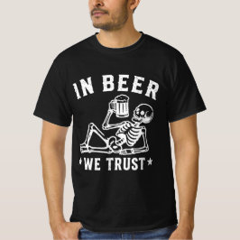 In bier vertrouwen we chillende skelet Beer Pong T-shirt