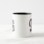 In Coffee We Trust, Tweekleurige koffiemok (Center)