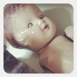 In de antiek opslaglade. vierkante sticker