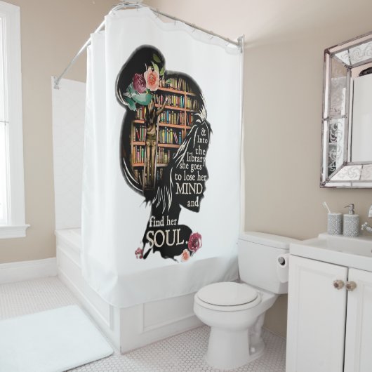 In de bibliotheek gaat ze douchegordijn (In situ)