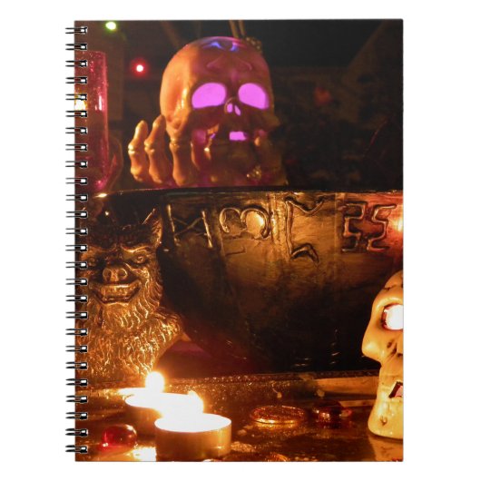 In de Duisternis Notitieboek (Voorkant)