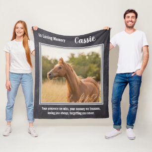 In de foto Memory Pet Memorial Horse Fleece Deken