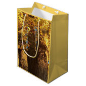 In de gloed van Golden Maple Leaves - Medium Cadeauzakje (Voorkant Gekanteld)