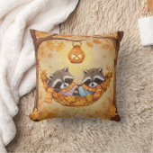 In de hangmat, wasberen kussen (Deken)