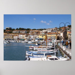 In de haven in het dorp Cassis. Vissen en Poster