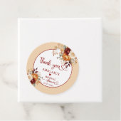 IN DE LIEFDE VALLEN FLORALE BOOG BRUIDSSHOWER BEDANKJES LABELS (In situ)