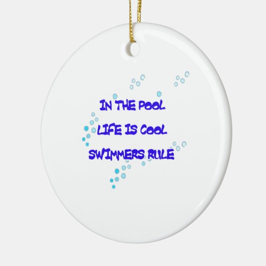 In de pool is het leven cool keramisch ornament (Links)