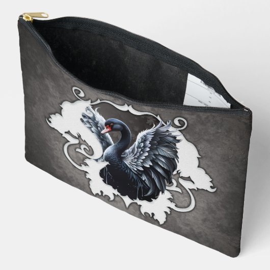 In de schaduw van elegantie: een zwarte zwaan. etui (Open)