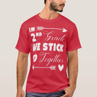 In de tweede klas blijven we bij elkaar tweedeklas t-shirt
