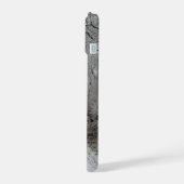 In de Winter iPhone 15 Case (Linkerkant)