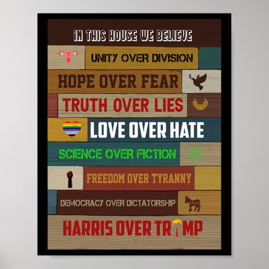 In dit Huis Geloven We Harris Over Trump - Femin Poster (Voorkant)