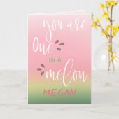 in een Gepersonaliseerde Verjaardag van de Meloen Kaart (Gele Bloem)